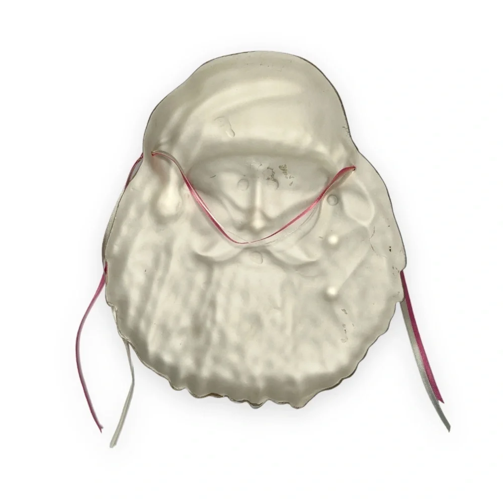 Pastel Ceramic Santa Face with Pink Hat Christmas Wall Decoration Gold Glitter‎